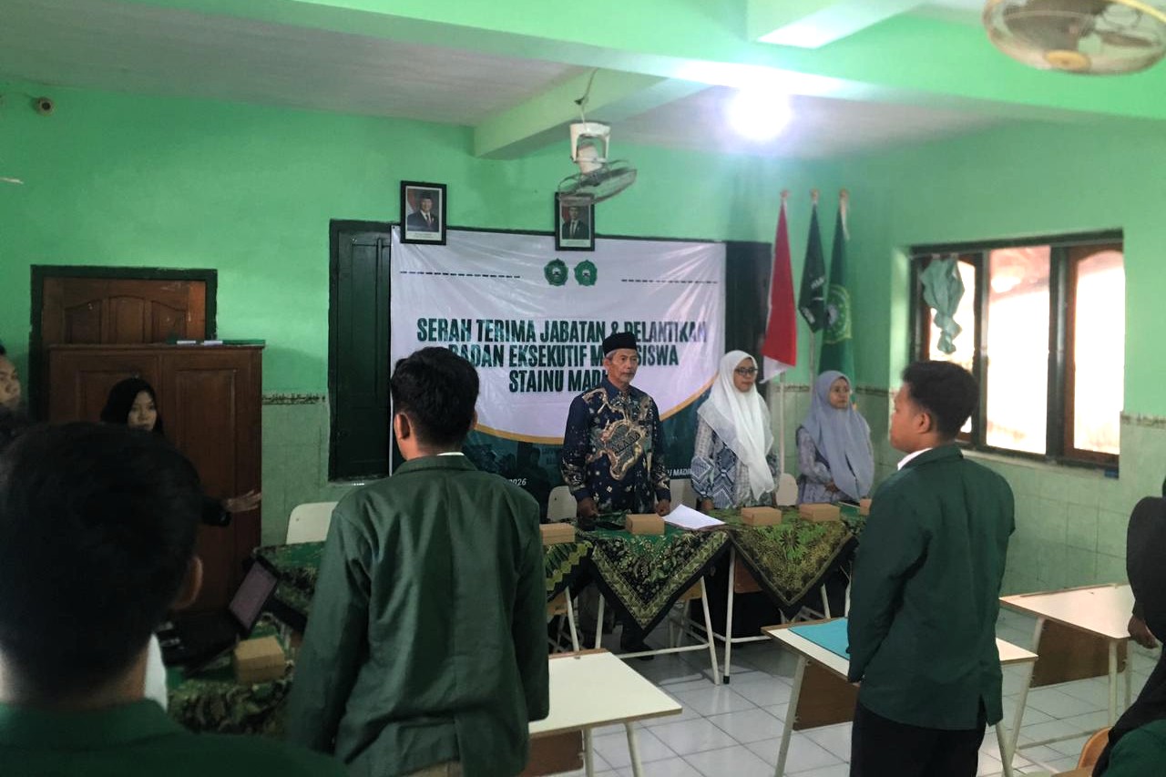 Faiz Muaffa Resmi Dilantik Jadi Presiden BEM STAINU Madiun, Bawa Semangat Filosofi Kitab Klasik