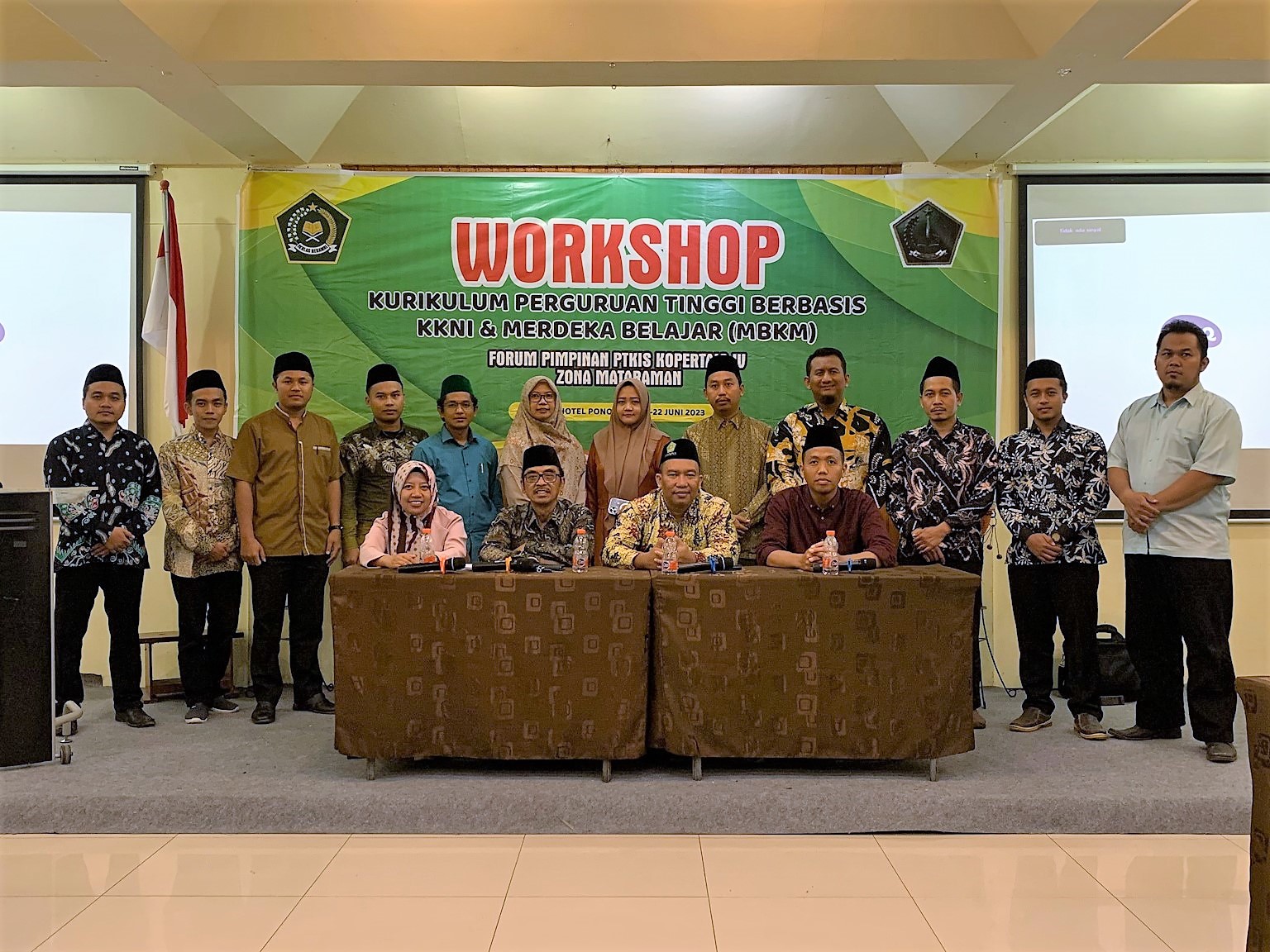 FORPIM PTKIS ZONA MATRAMAN GELAR WORKSHOP KURIKULUM BERBASIS KKNI &AMP; MERDEKA BELAJAR UNTUK TINGKATKAN MUTU PENDIDIKAN TINGGI