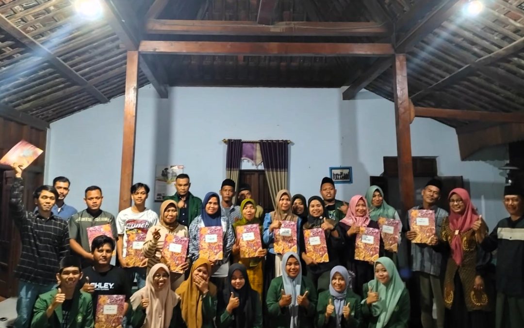 PROGRAM KPM STAINU MADIUN BERAKHIR DENGAN PENYERAHAN NIB DI DESA SEMEN