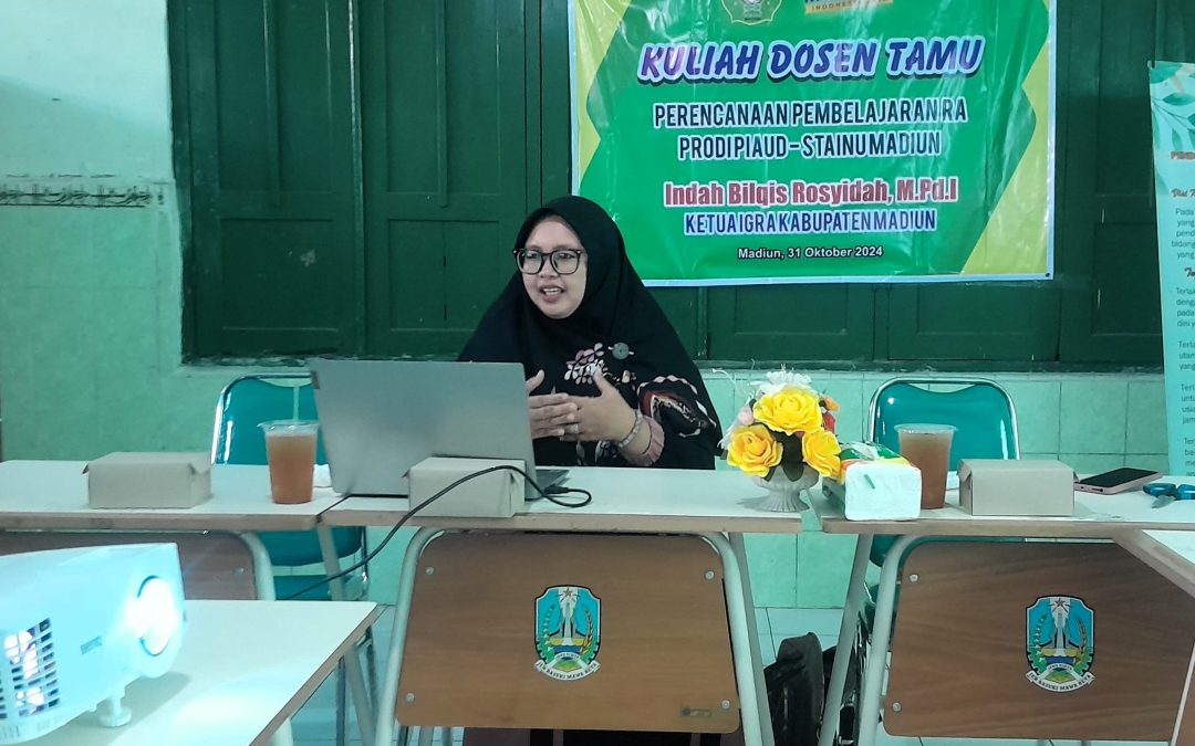 Kuliah Tamu PIAUD STAINU Madiun: Perkuat Kompetensi Calon Pendidik