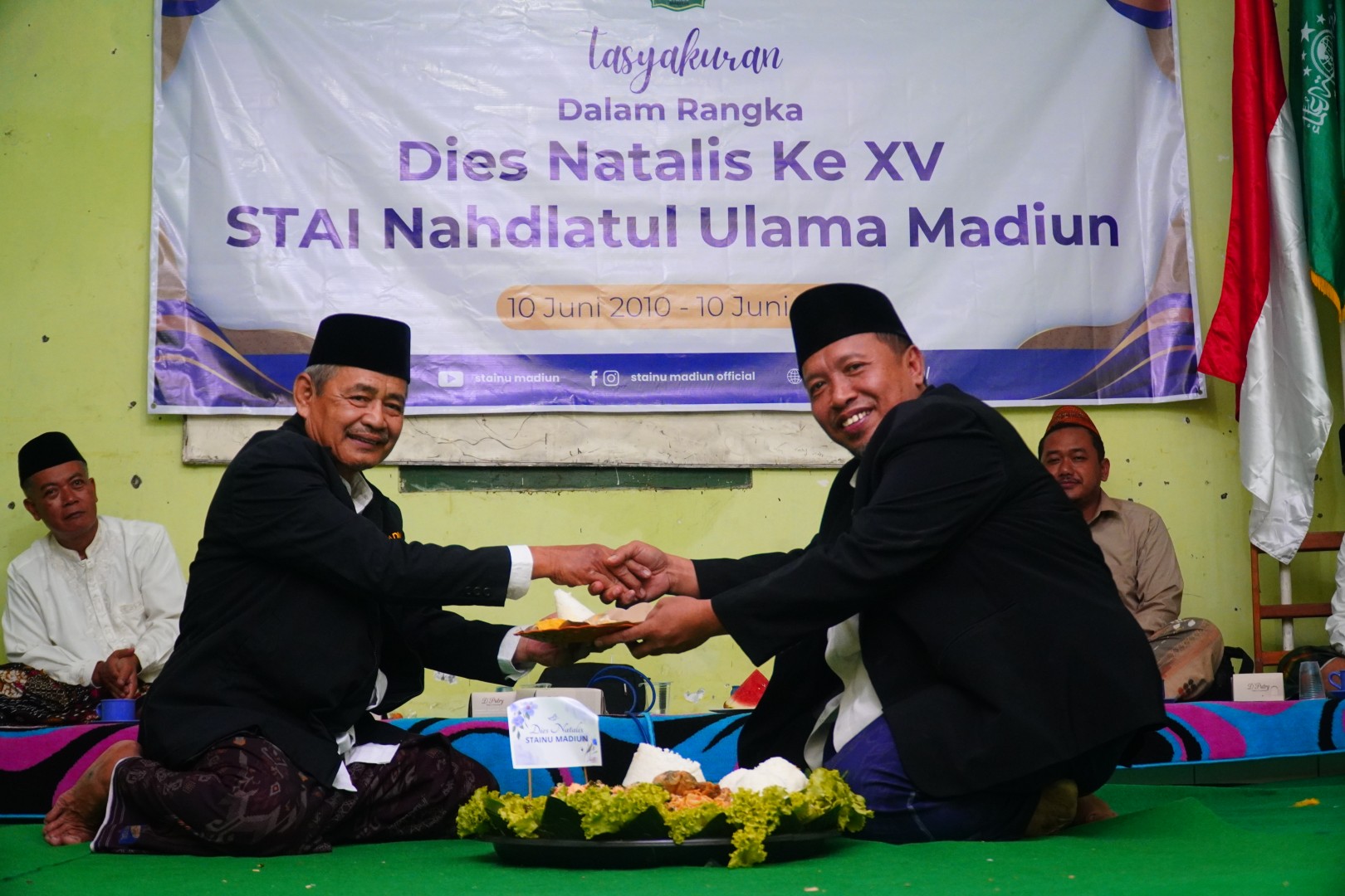 Peringati Dies Natalis ke-15, STAINU Madiun Gelar Ziarah Muassis, Istighosah, dan Tasyakuran