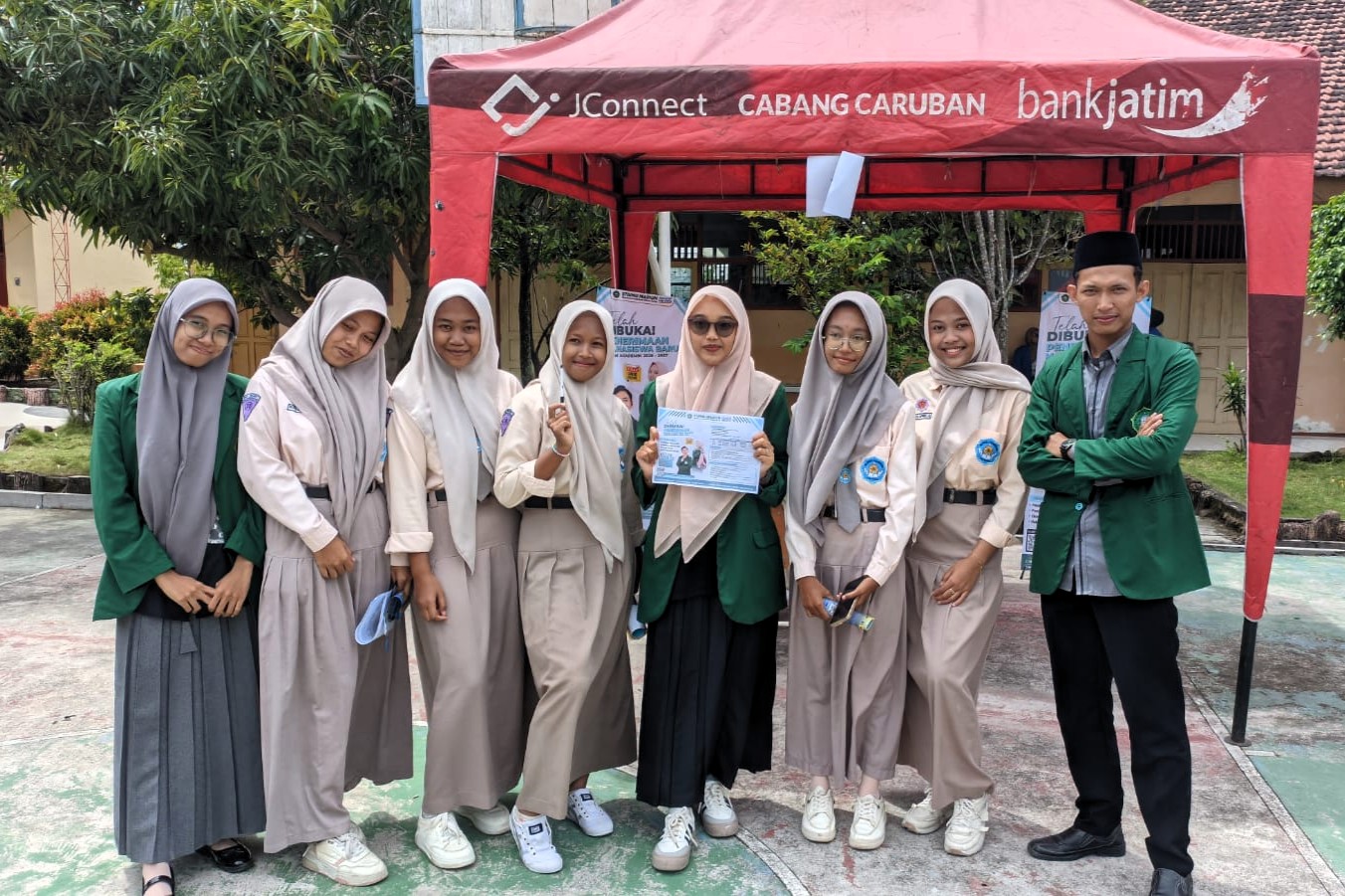Disambut Antusias! STAINU Madiun Hadir Sapa Siswa SMAN 1 Pilangkenceng di Ajang Expo Kampus