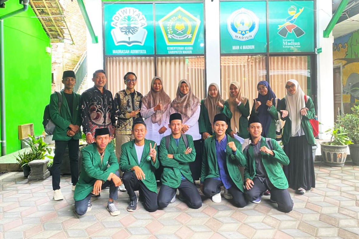 Hadirkan Mahasiswa Berlatar Santri, STAINU Madiun Gelar Sosialisasi SPMB di MAN 4 Madiun