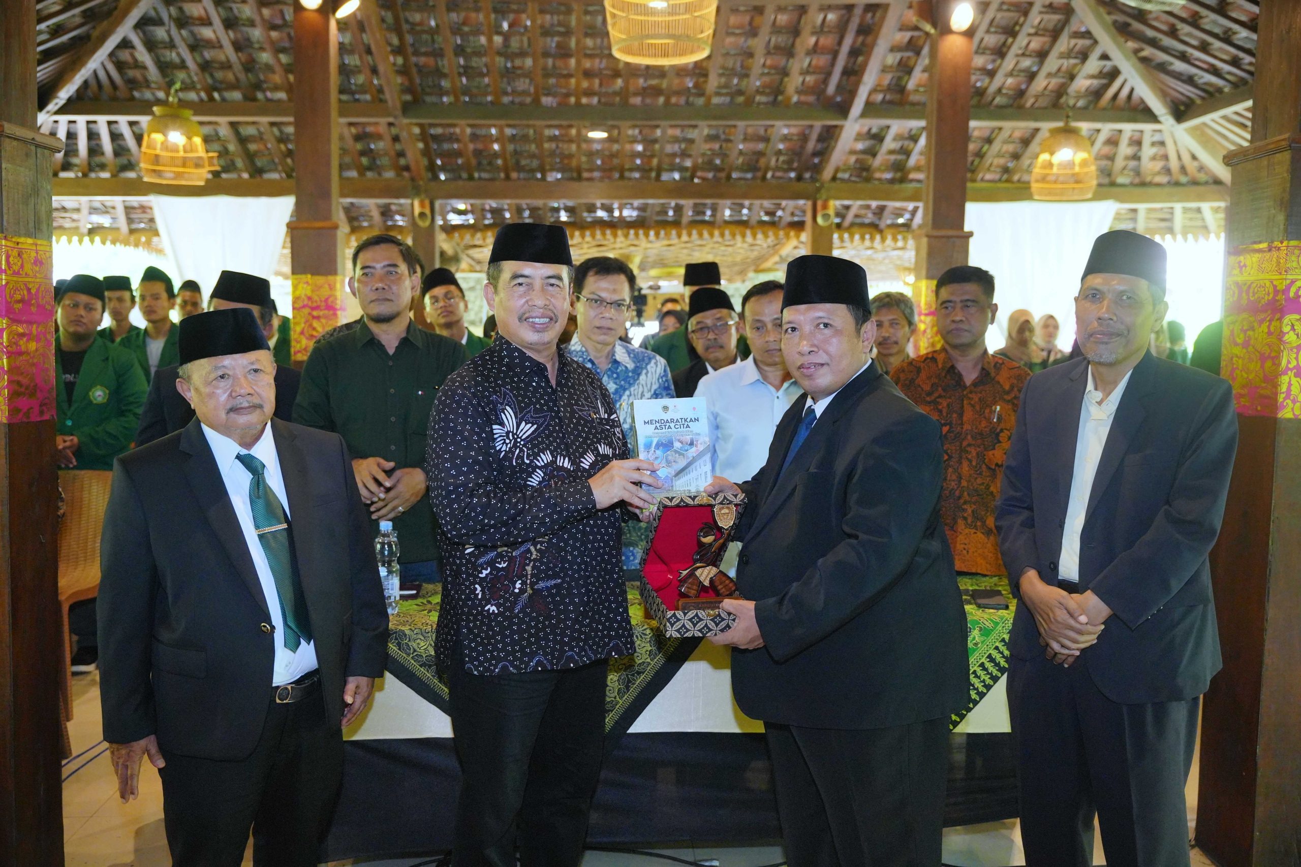 Dongkrak IPM Kabupaten Madiun, Pemkab dan STAINU Resmi Jalin Kolaborasi Tridharma Perguruan Tinggi