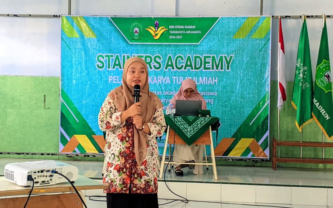 Dorong Budaya Riset, STAINERS ACADEMY Bekali Puluhan Mahasiswa Skill Menulis Ilmiah