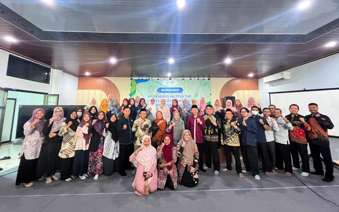 Tingkatkan Standar Asesmen, Dosen dan Mahasiswa PBA STAINU Madiun Ikuti Workshop Instruktur Bahasa di Ponorogo